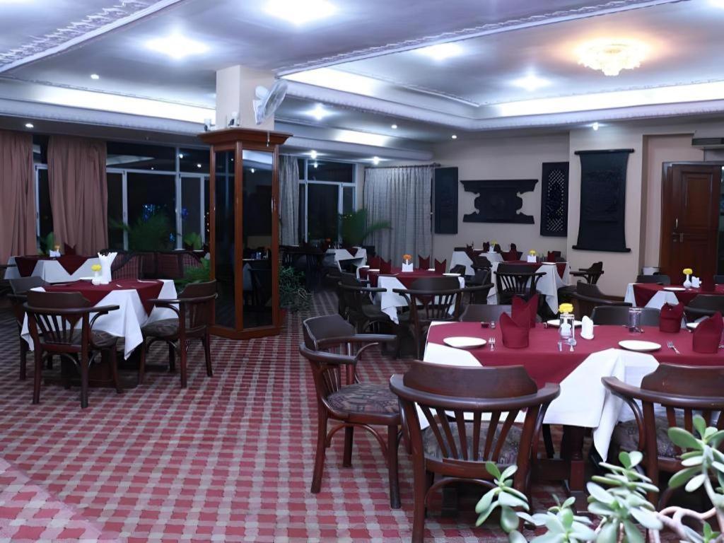 קטמנדו Hotel Mountain מראה חיצוני תמונה